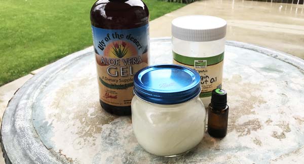 Homemade Aloe Peppermint Cream for Dry Skin.